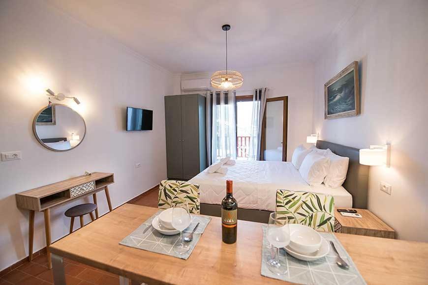 Sophie'S Apartment 1&2 Poros Town Ngoại thất bức ảnh